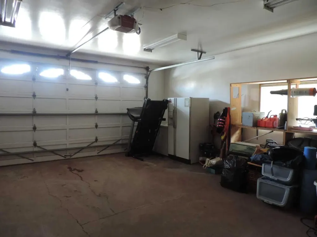 5217 46 Avenue Rimbey AB T0C 2J0