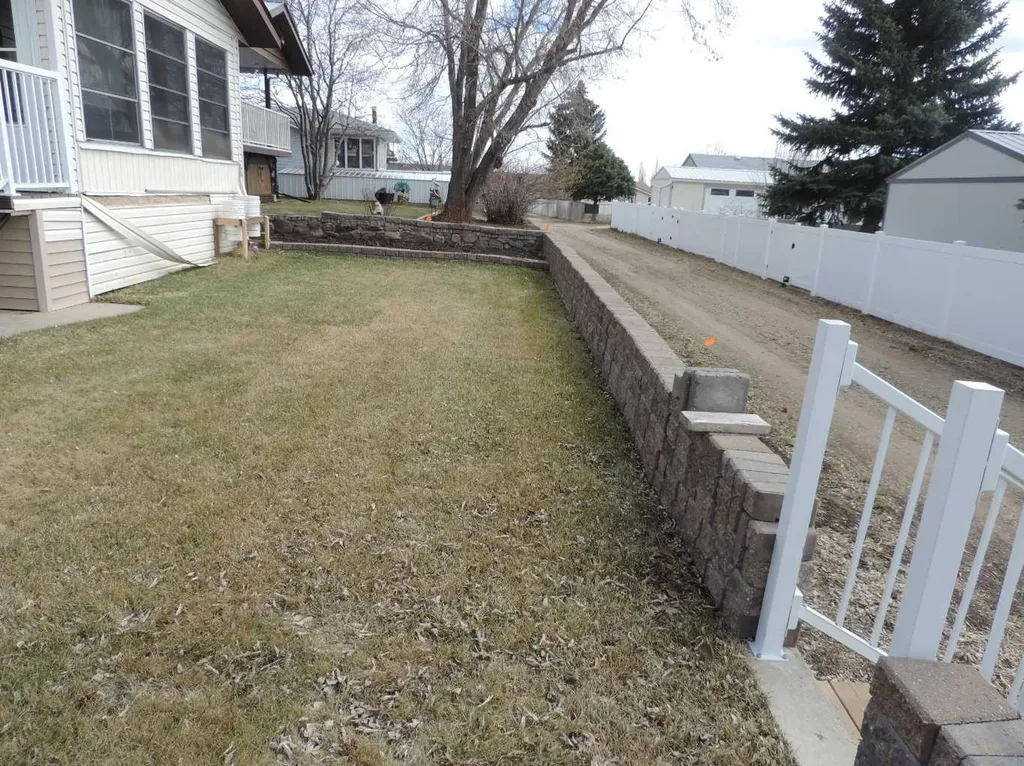 5217 46 Avenue Rimbey AB T0C 2J0