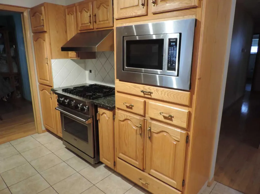 5217 46 Avenue Rimbey AB T0C 2J0