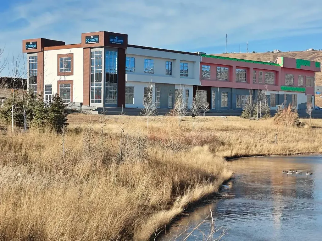 422 Greystone Boulevard Cochrane AB T4C0A2