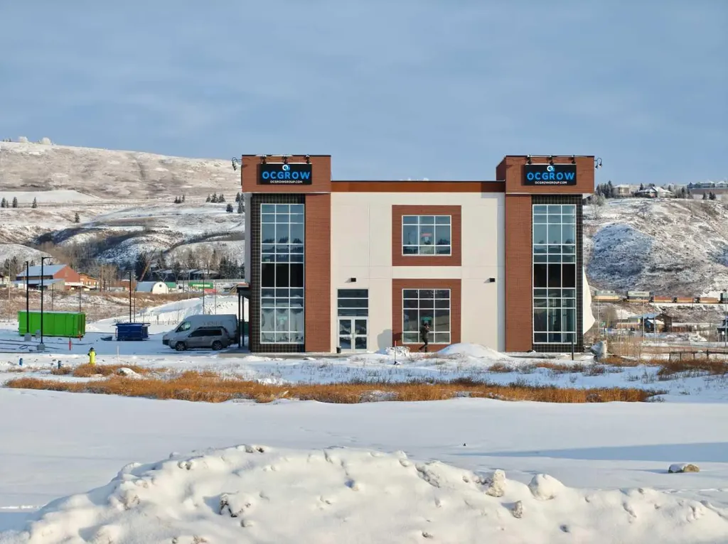 422 Greystone Boulevard Cochrane AB T4C0A2