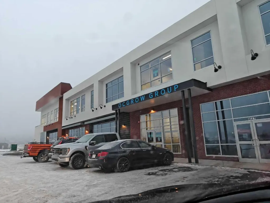 422 Greystone Boulevard Cochrane AB T4C0A2
