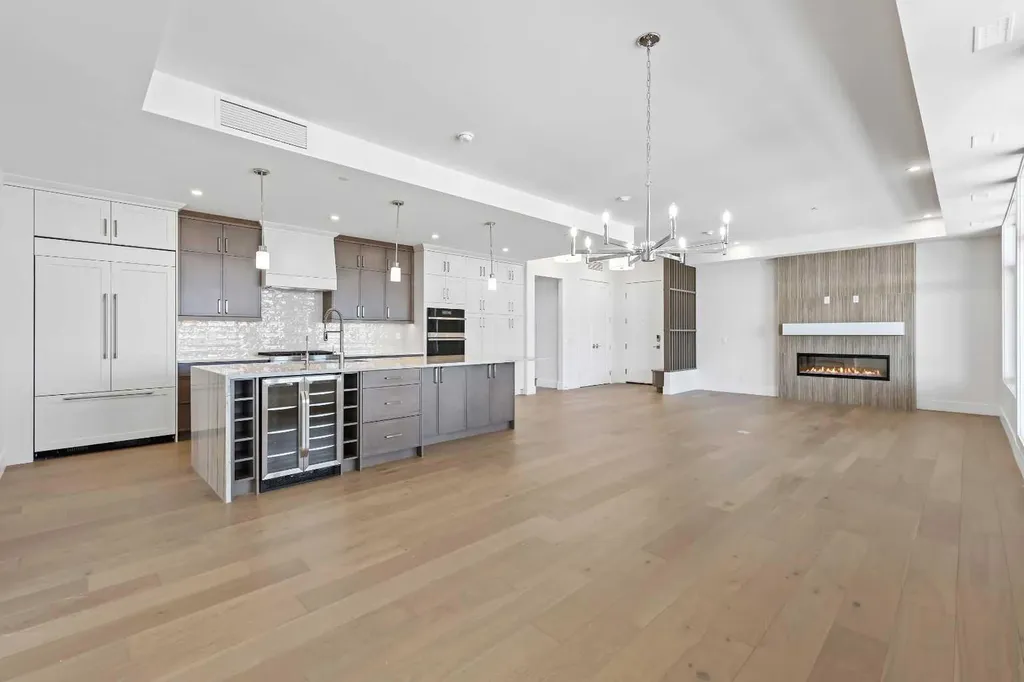 140 Marina Cove SE Calgary AB T3M 3P4