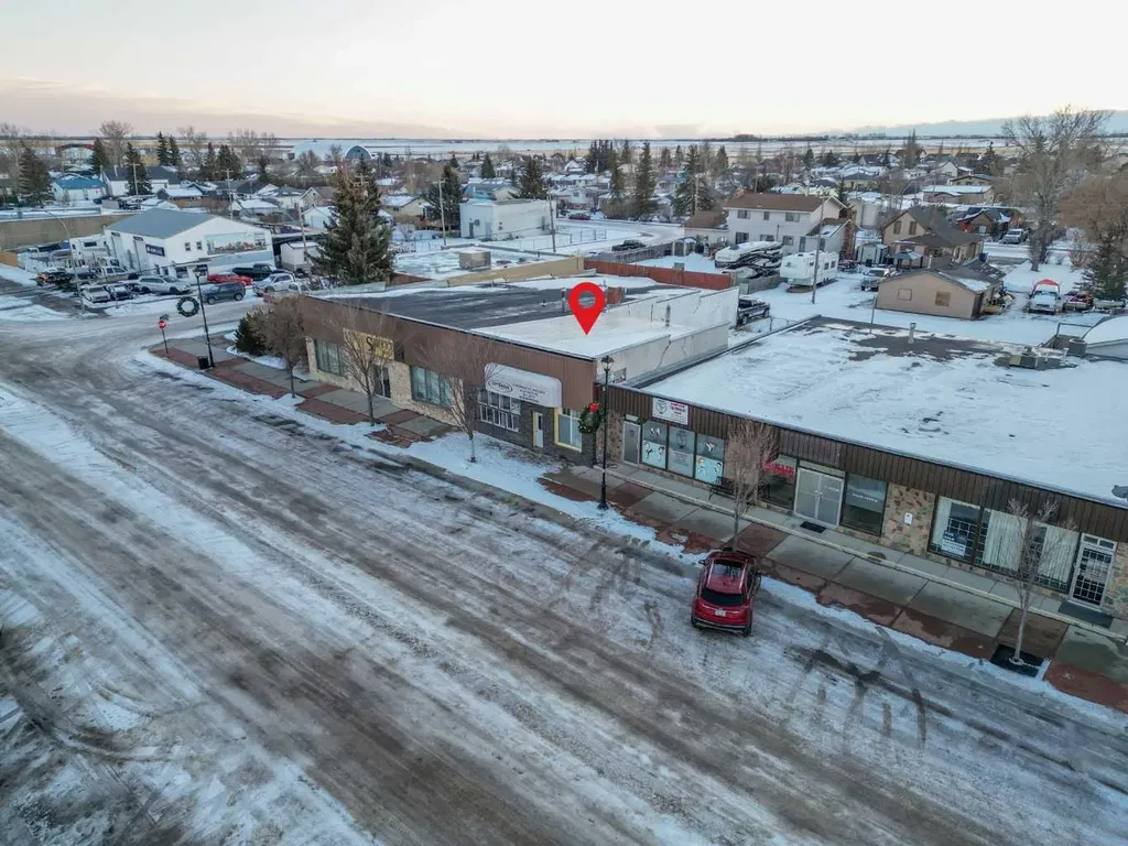 227 6 Street Beiseker AB T0M 0G0