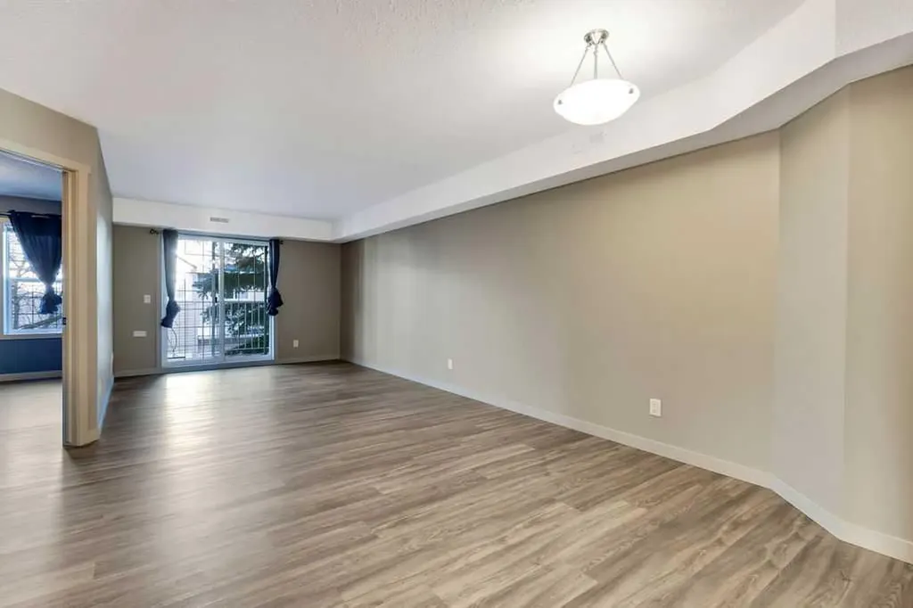 103 Strathaven Drive Strathmore AB T1P 1W3