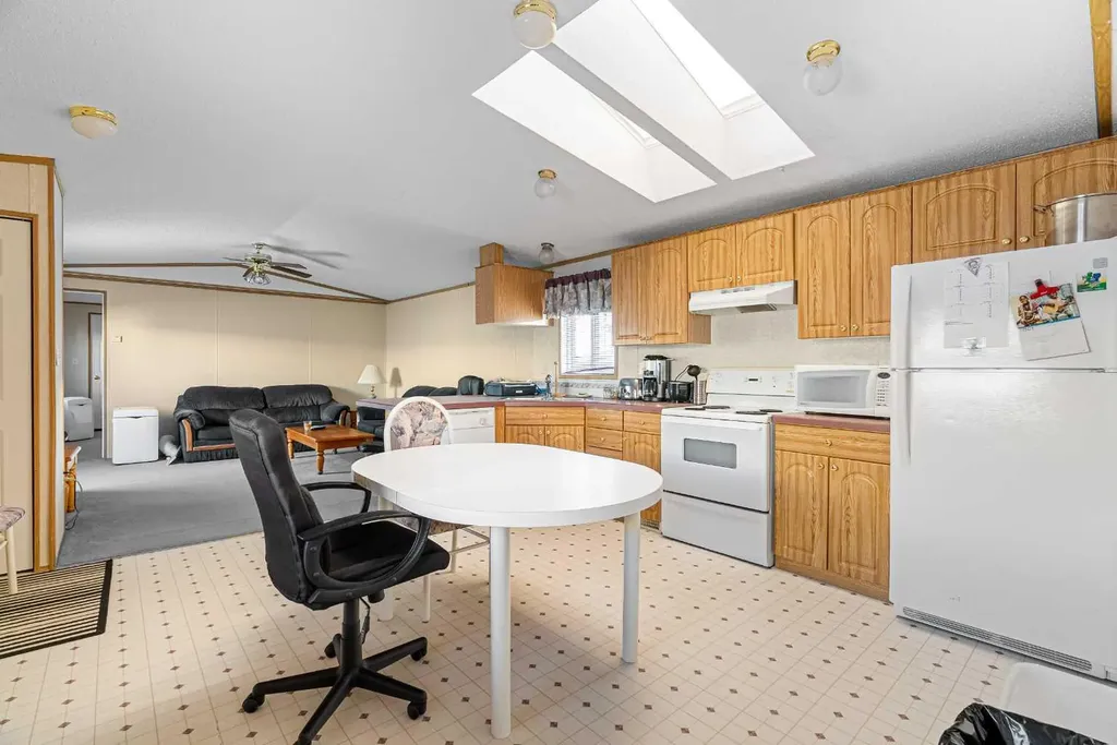 104 Cree Road Fort Mcmurray AB T9K 1X3