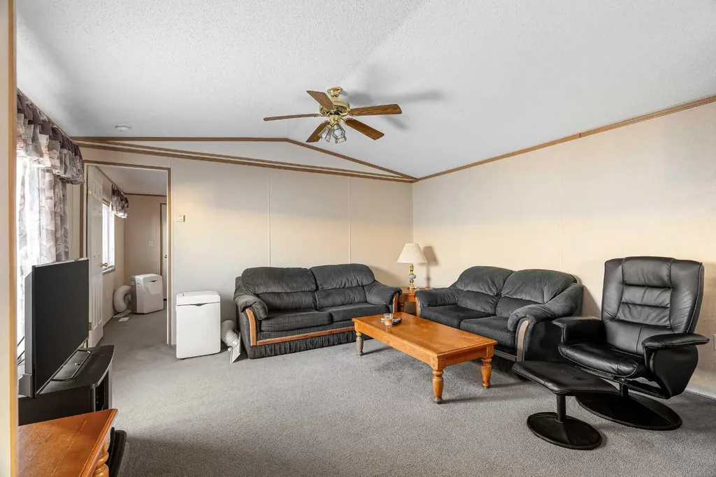 104 Cree Road Fort Mcmurray AB T9K 1X3