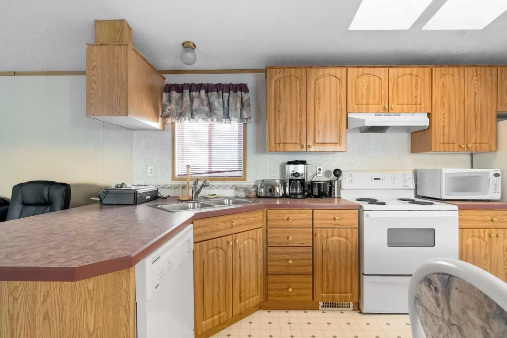 104 Cree Road Fort Mcmurray AB T9K 1X3