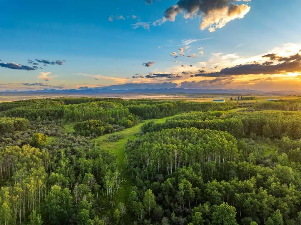 SW Corner Of Range Road 35 & Springbank Road Rural Rocky View County AB T3Z 2R3