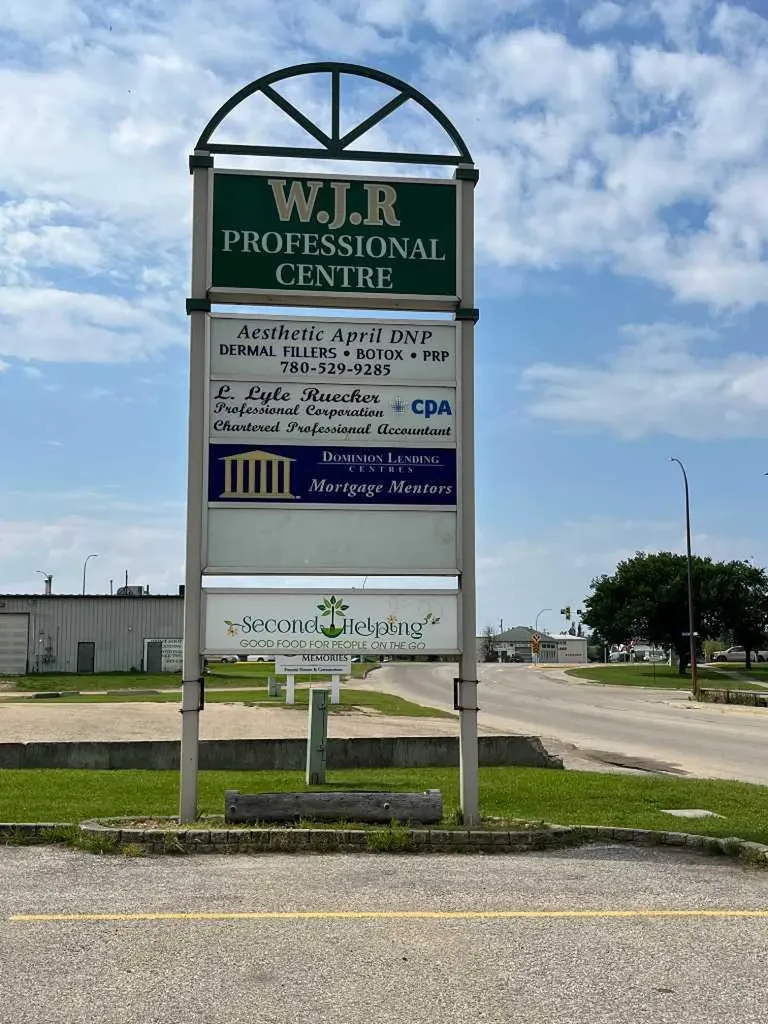 105 6 Avenue SE Slave Lake AB T0G 2A3