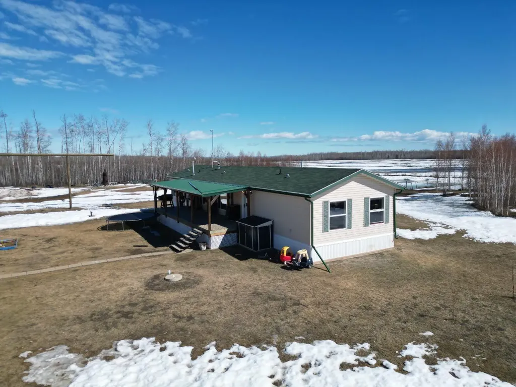 106243 Rge Road 122 Rural Mackenzie County AB T0H2H0