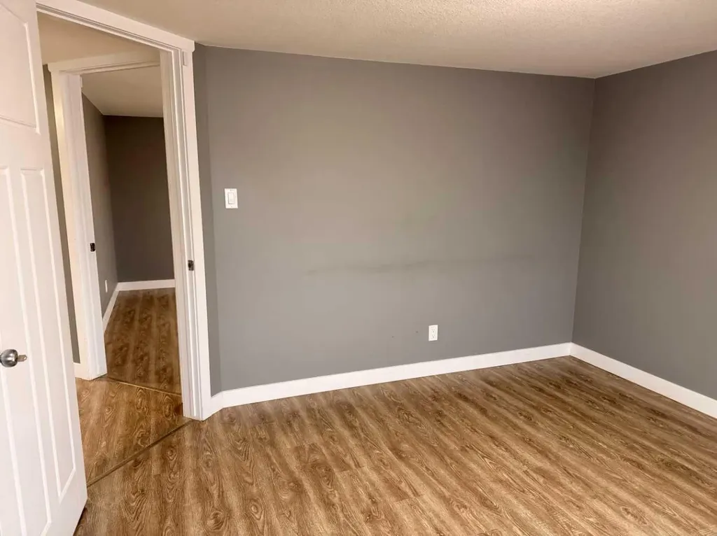5311 64 Avenue Taber AB T1G 2A1