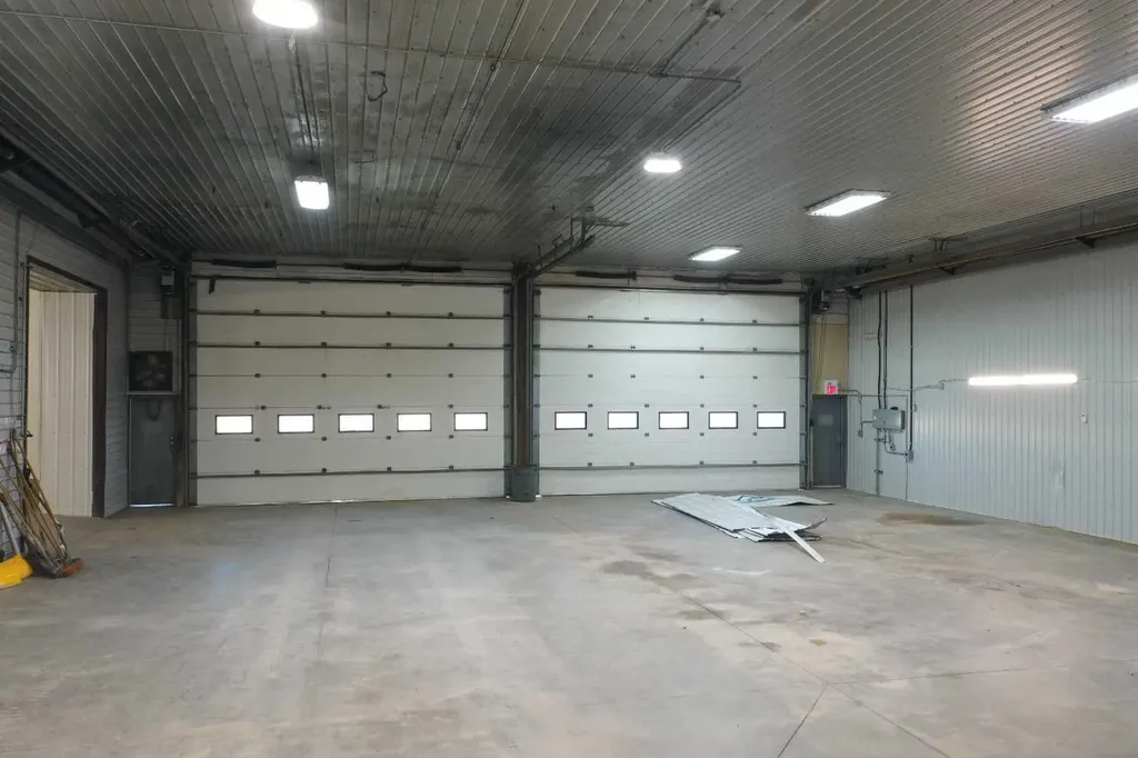 5311 64 Avenue Taber AB T1G 2A1
