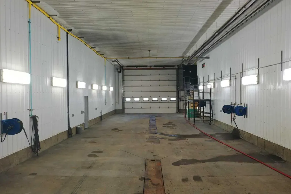 5311 64 Avenue Taber AB T1G 2A1