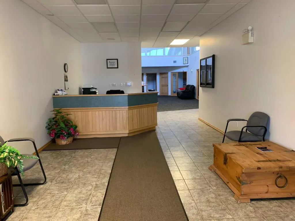 105 6 Avenue SE Slave Lake AB T0G 2A3