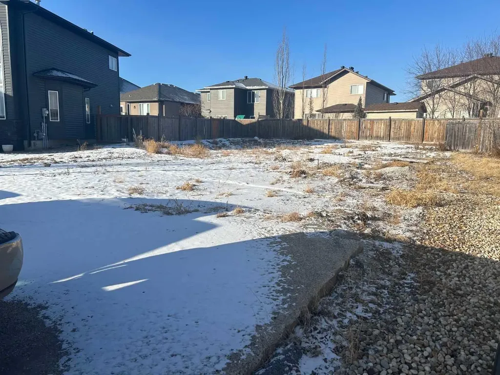104 Trillium Bay Fort Mcmurray AB T9K 0H4