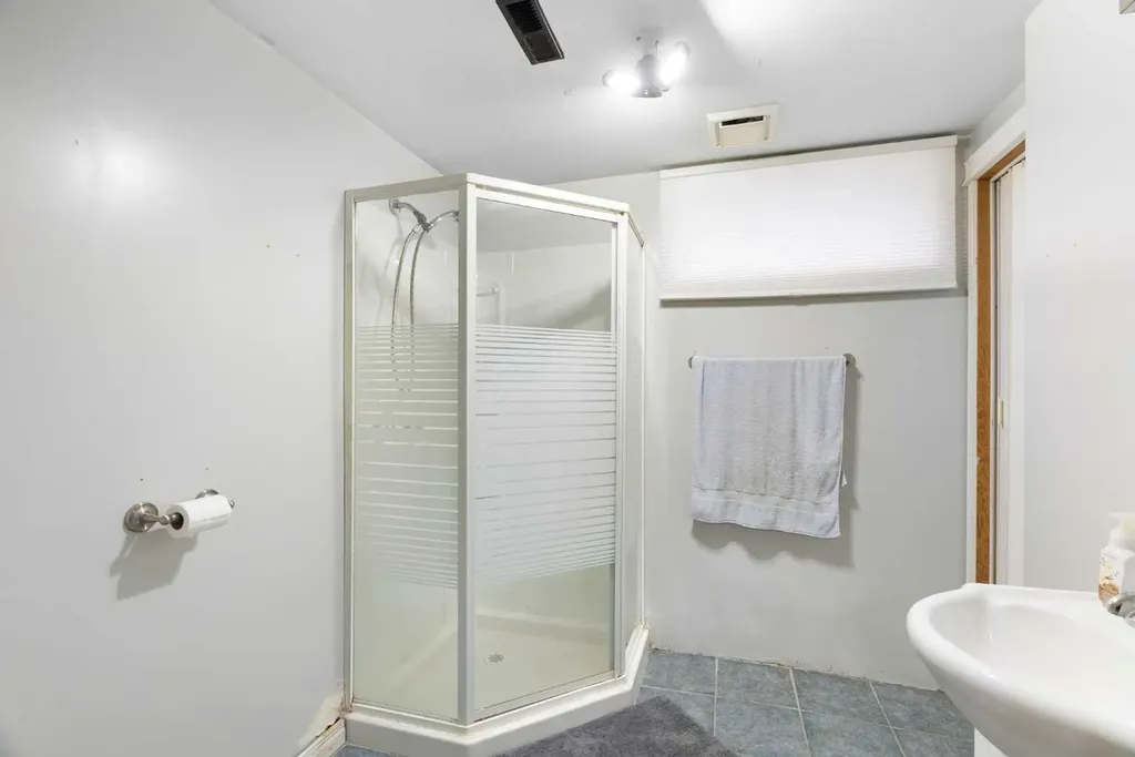 136 Beaumont Crescent Fort Mcmurray AB T9H 2V1