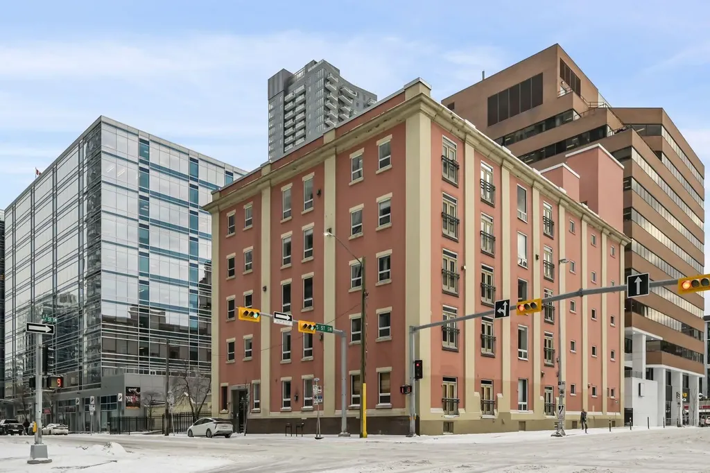 535 10 Avenue SW Calgary AB T2R0A8