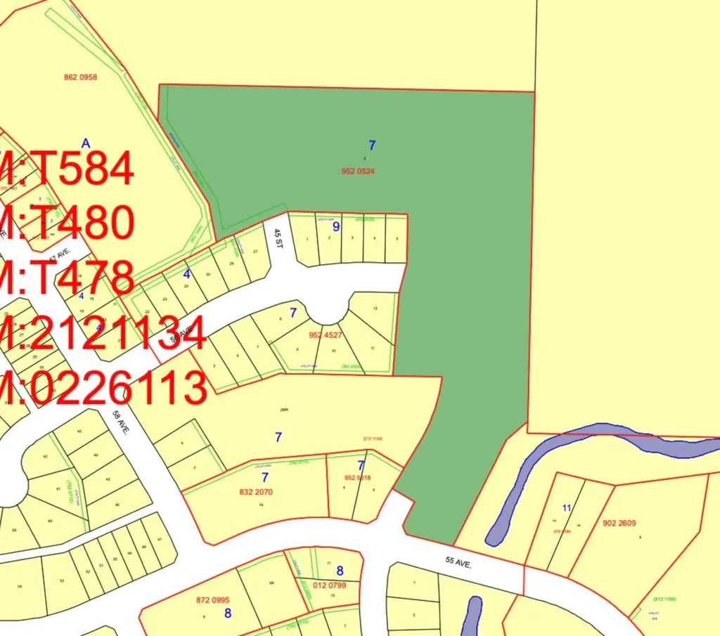 4392-4347 44th Street High Prairie AB T0G 1E0