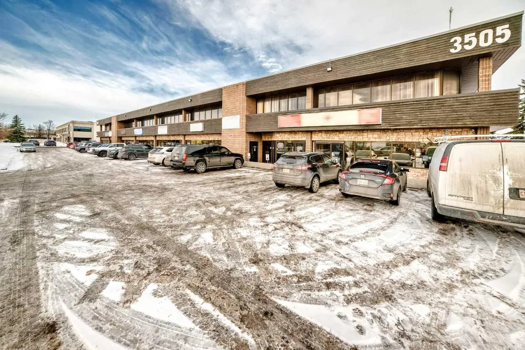 3505 32 Street NE Calgary AB T1Y 5Y9