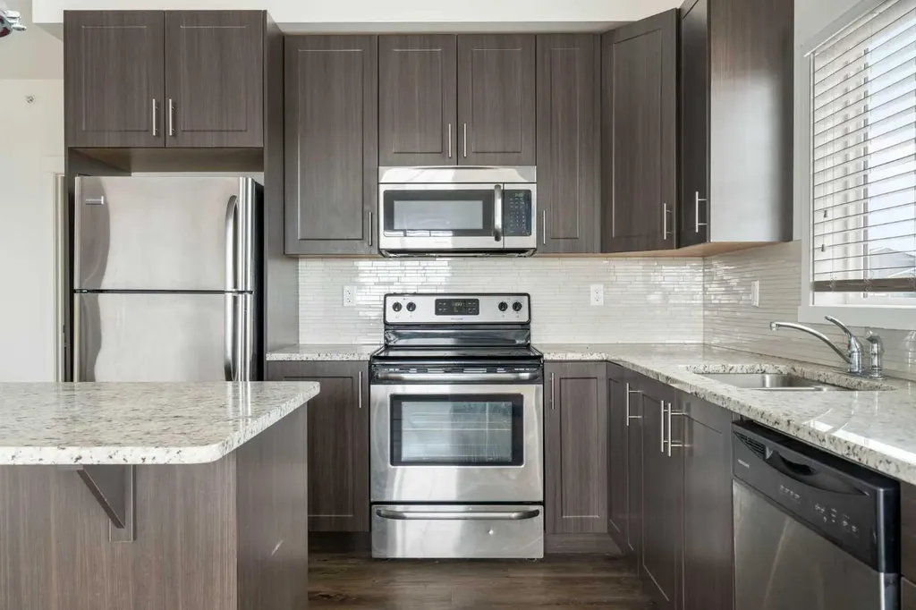 99 Copperstone Park SE Calgary AB T2Z 5C9
