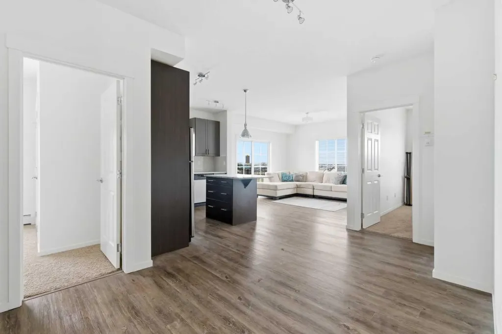 99 Copperstone Park SE Calgary AB T2Z 5C9