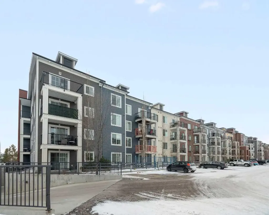99 Copperstone Park SE Calgary AB T2Z 5C9