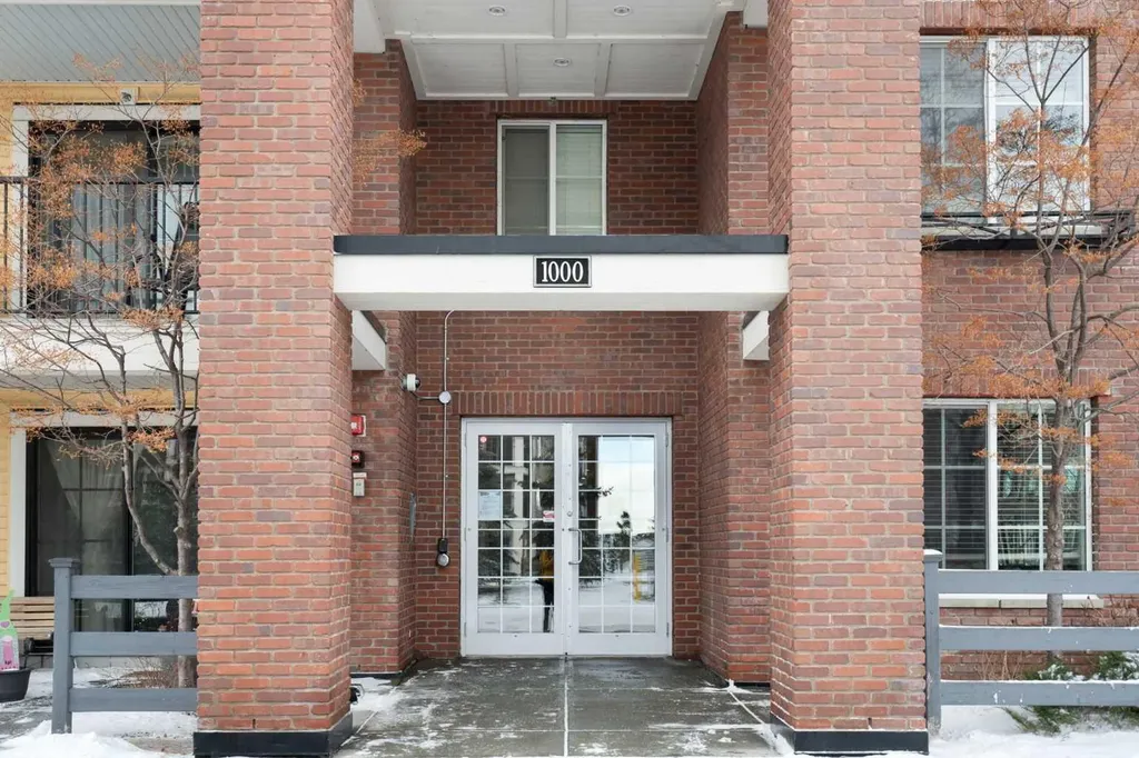 99 Copperstone Park SE Calgary AB T2Z 5C9