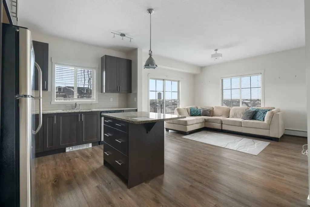 99 Copperstone Park SE Calgary AB T2Z 5C9