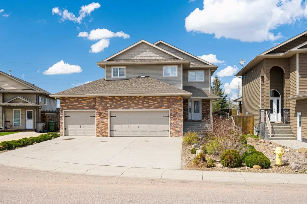 4014 74 Avenue Lloydminster AB T9V 2K4