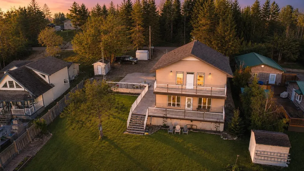 16040B Twp Road 682 Plamondon AB T0A 2T0
