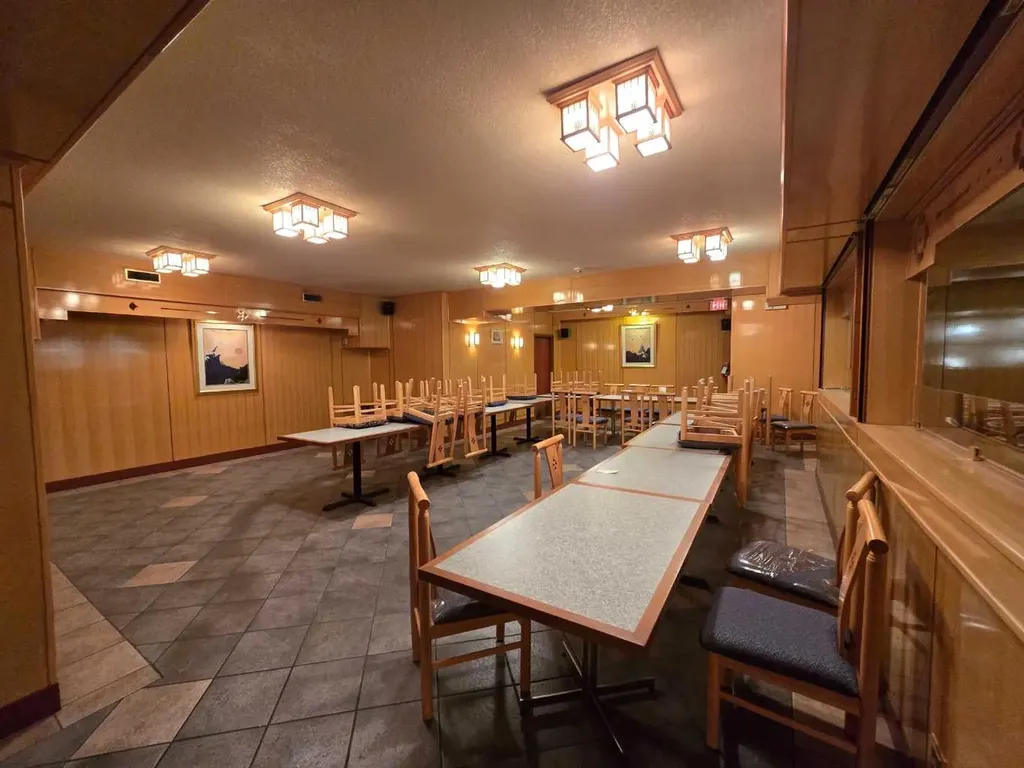 123 4 Street S Lethbridge AB T2J 1Z9