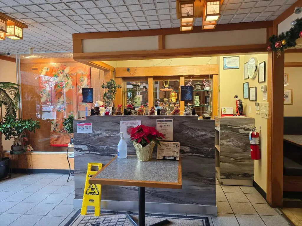 123 4 Street S Lethbridge AB T2J 1Z9
