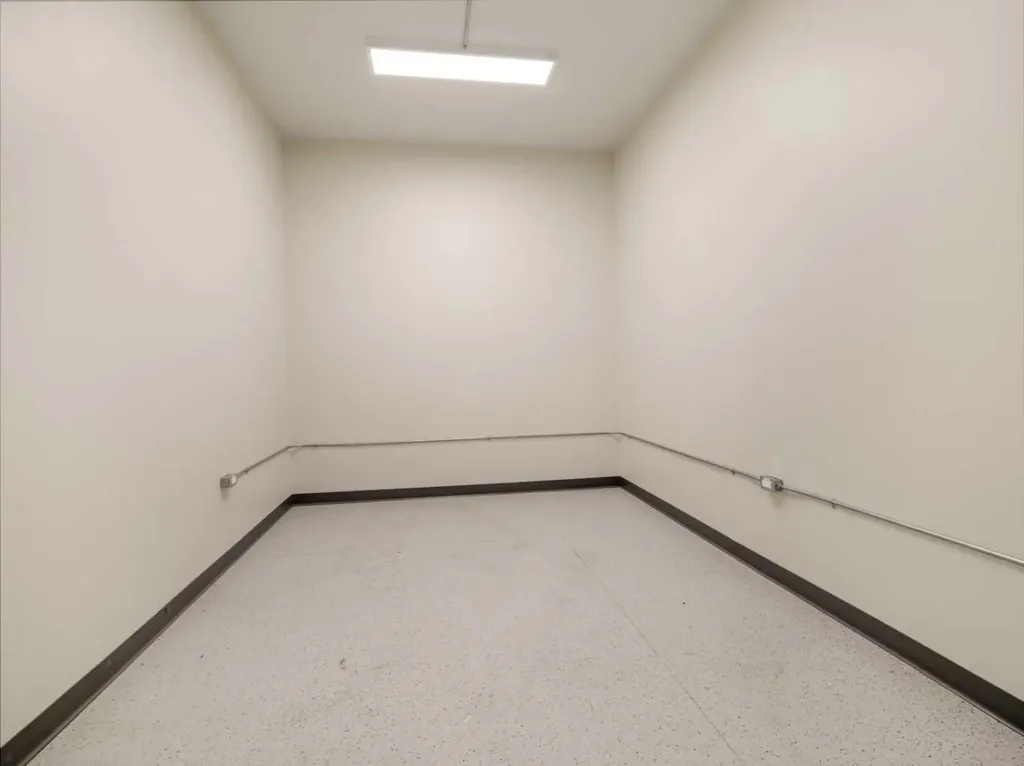 6110 69 Avenue Taber AB T1G 2J1