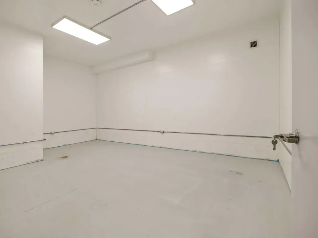 6110 69 Avenue Taber AB T1G 2J1