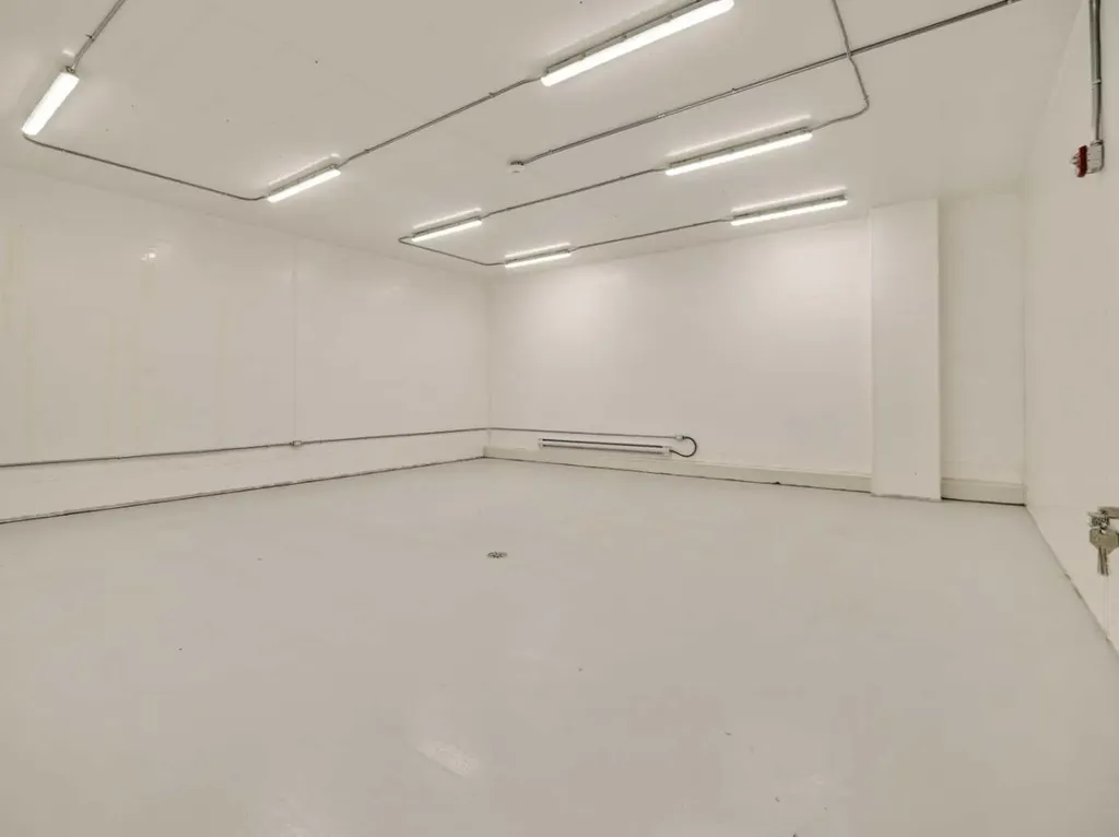 6110 69 Avenue Taber AB T1G 2J1