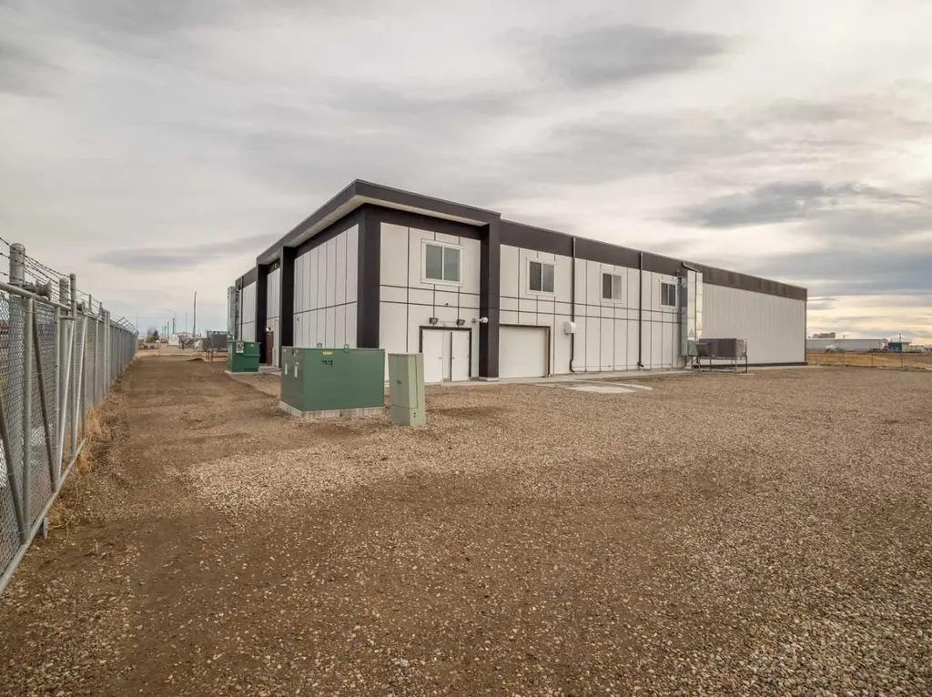 6110 69 Avenue Taber AB T1G 2J1