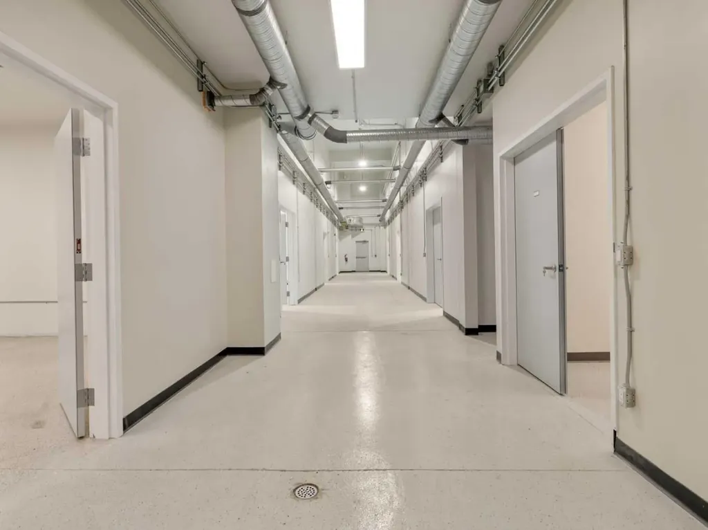 6110 69 Avenue Taber AB T1G 2J1