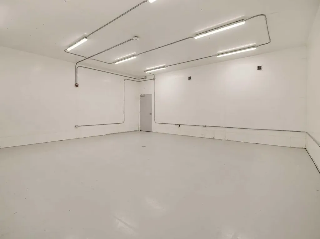 6110 69 Avenue Taber AB T1G 2J1