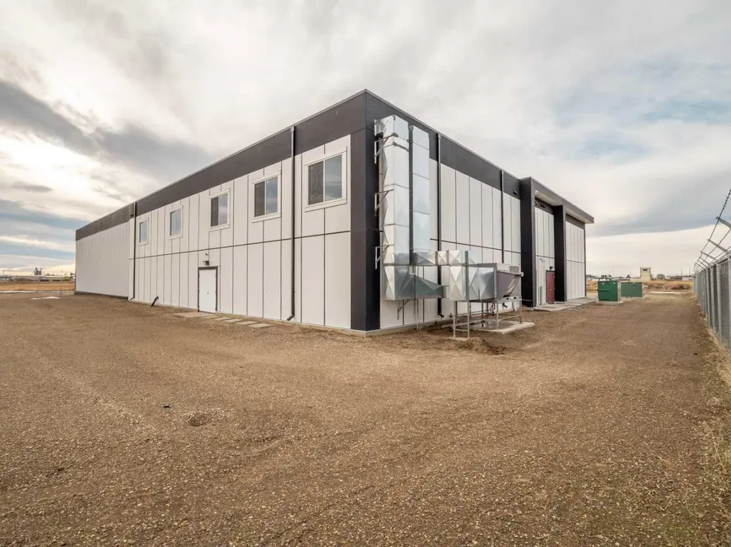 6110 69 Avenue Taber AB T1G 2J1