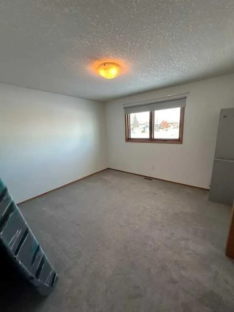 101 Wilkins Place Hanna AB T0J1P0