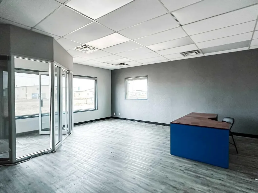 4708 41 Street Stettler AB T4K 1A7