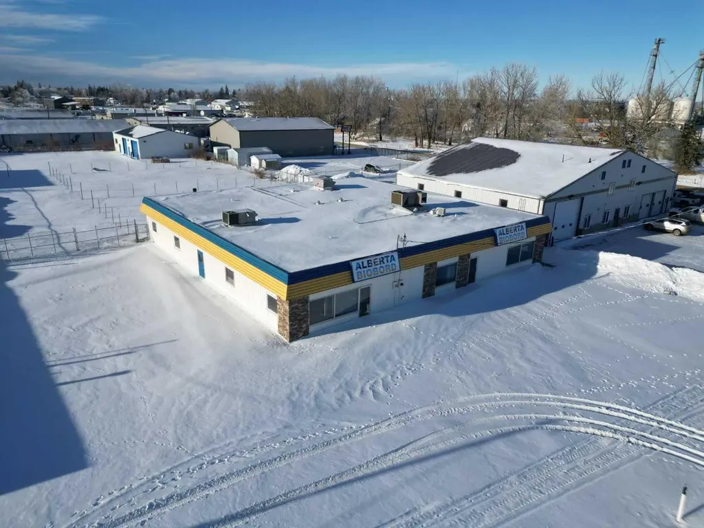 4708 41 Street Stettler AB T4K 1A7