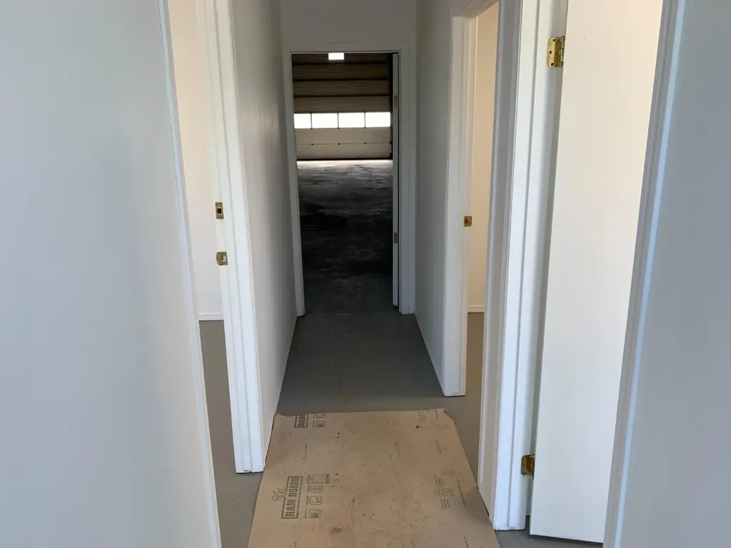 4000 Landry Avenue Rural Red Deer County AB T4S 2B3