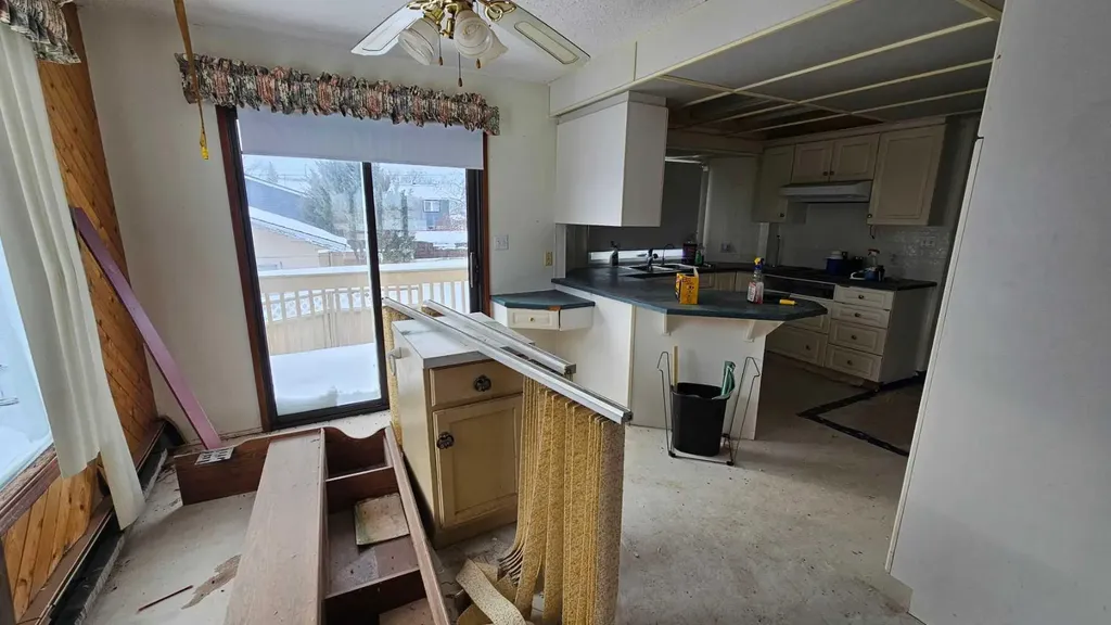 5006 Alexander Avenue Coronation AB T0C1C0