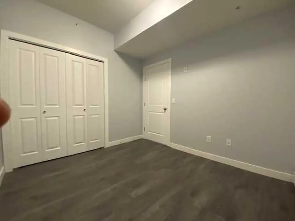 330 2 Street W Brooks AB T1R 0E9