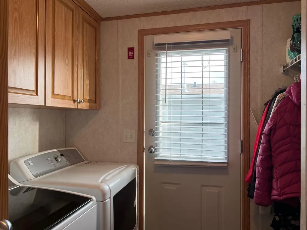 307 Spurline Avenue Coaldale AB T1M 0B1