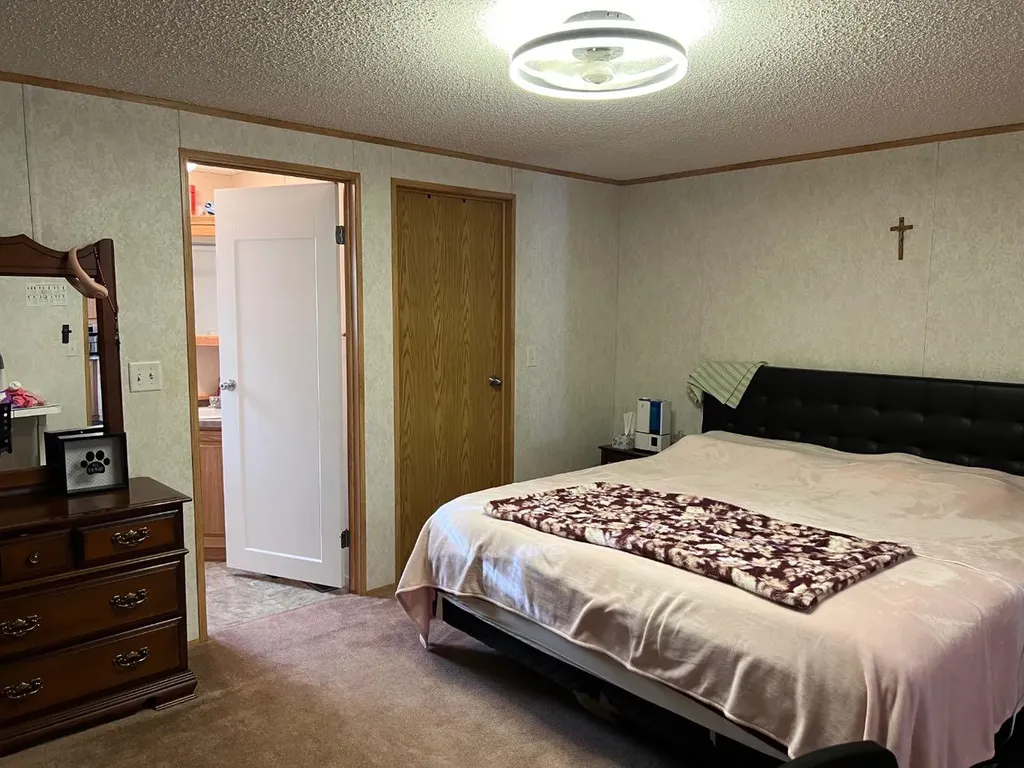 307 Spurline Avenue Coaldale AB T1M 0B1