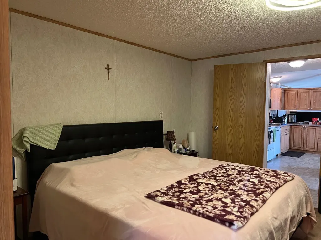 307 Spurline Avenue Coaldale AB T1M 0B1