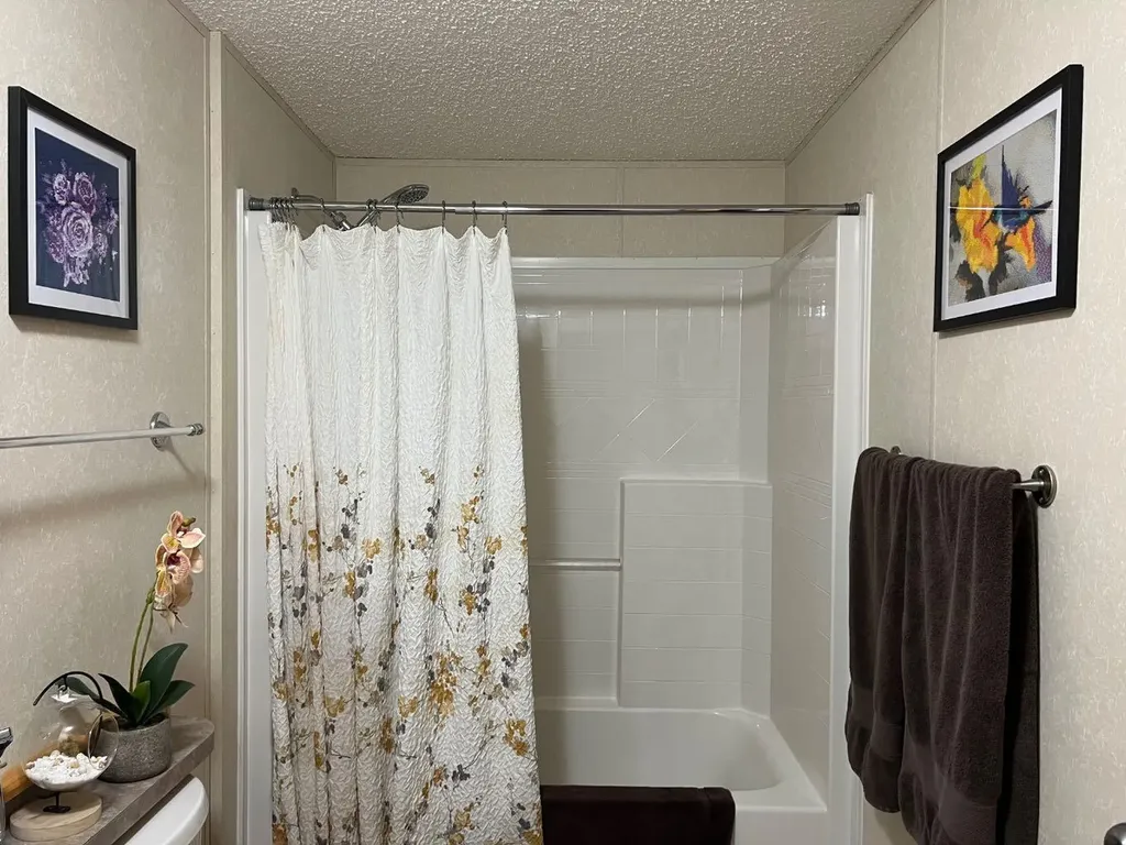 307 Spurline Avenue Coaldale AB T1M 0B1